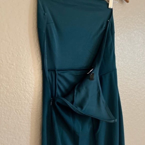 NWOT Remarkable Elegance Teal Backless Halter Column Maxi Dress - Picture 7 of 8